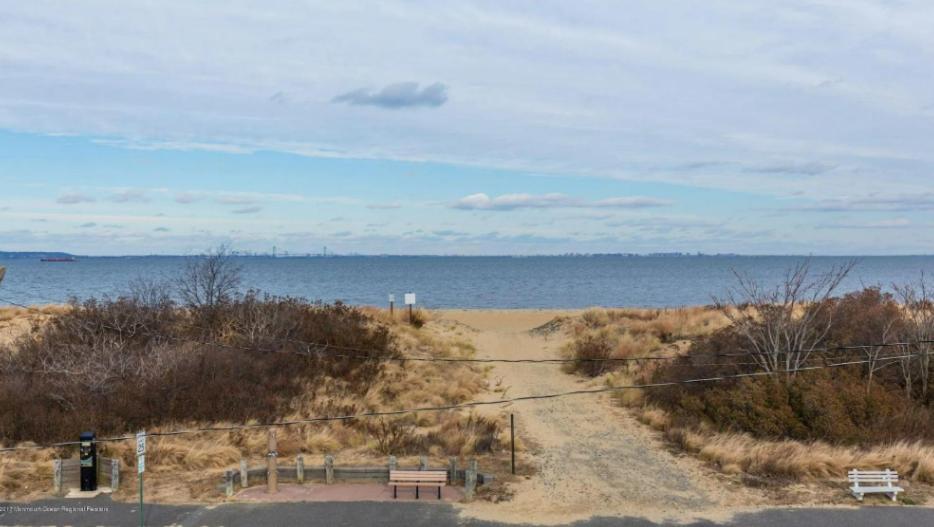 Oceanfront Villa With Skyline Views Keansburg Extérieur photo