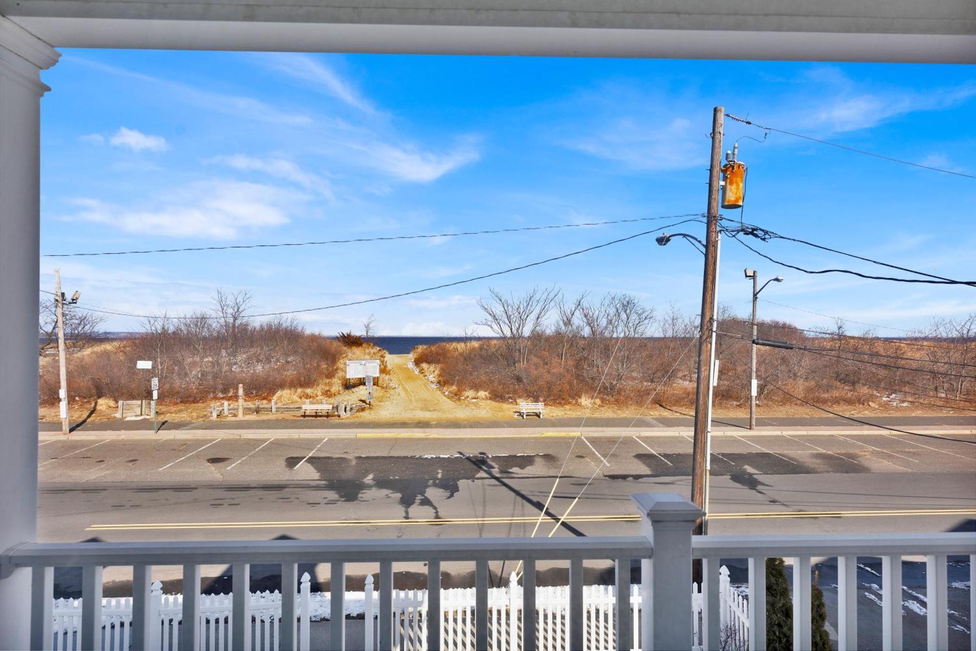 Oceanfront Villa With Skyline Views Keansburg Extérieur photo